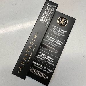 Anastasia Brow Wiz pencil
